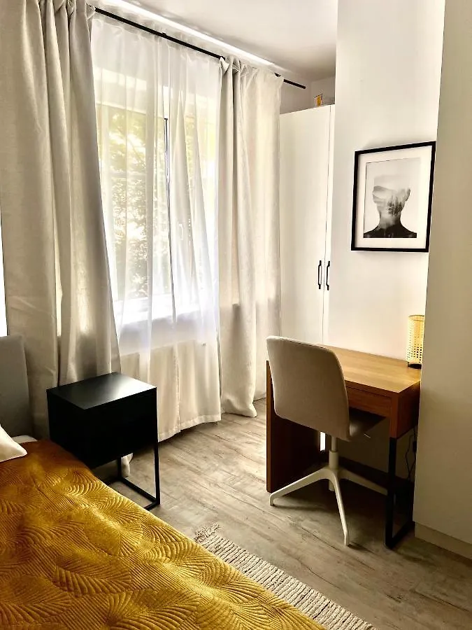 פוזנן Charming Calliera 12 Apartment 0*,